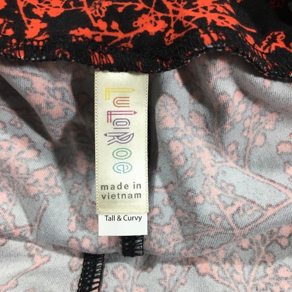 LuLaRoe Red Floral Print TC - Picture 4 of 4